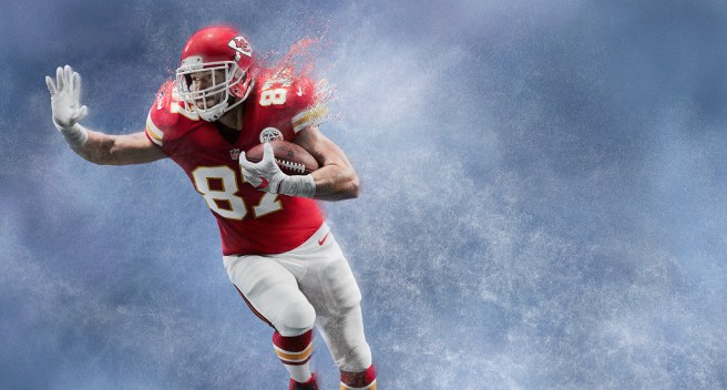 Travis Kelce Kansas City Chiefs - Nike American Football NFL Team Kit.