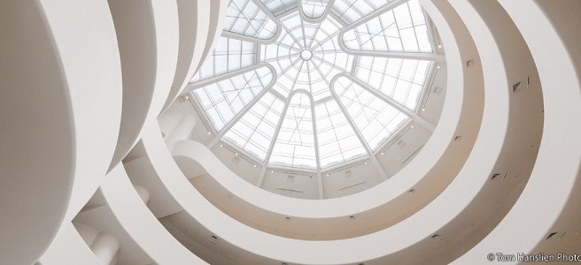 Architectural retouching animation for one of my photos of the interior of the Solomon R. Guggenheim Museum in New York. A good capture makes for light post production work.